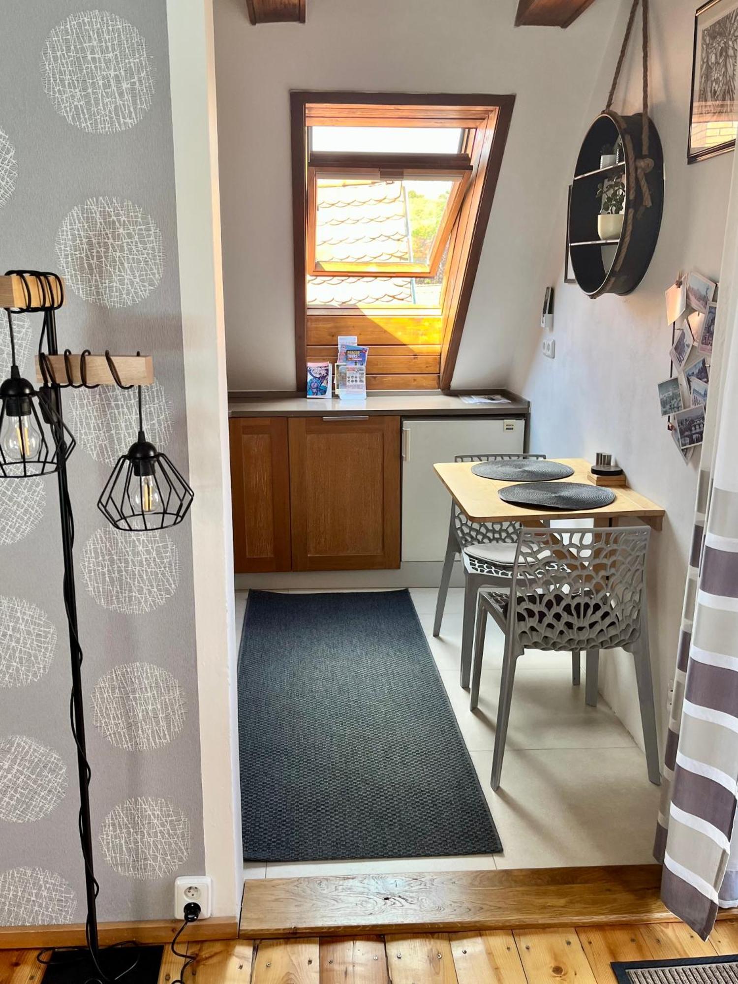 Apartman Mala Strana Прага Екстериор снимка